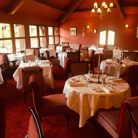 Le Fruit Defendu Hotel Rueil-Malmaison Eksteriør billede